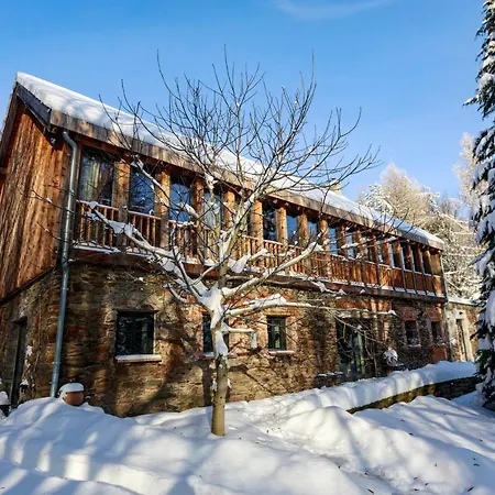 Gonna Dom W Gorach בית נופש Gniewoszow (Lower Silesia)