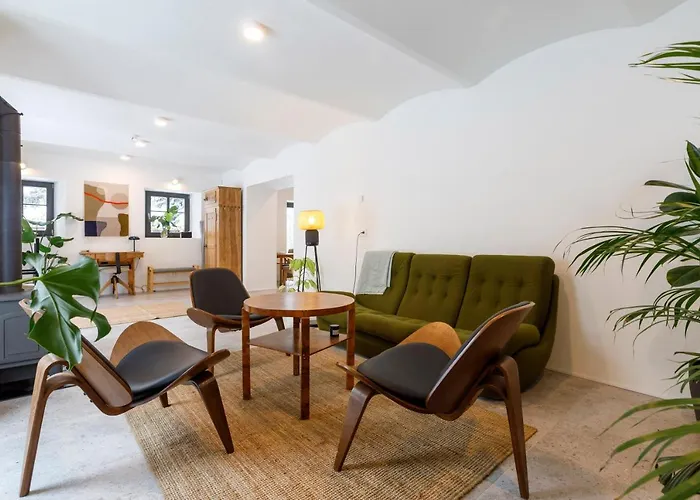 Gonna Dom W Gorach Holiday home Gniewoszow (Lower Silesia)