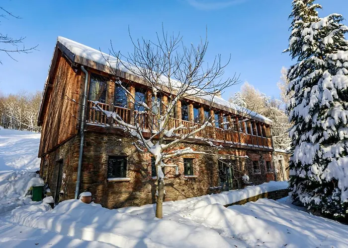 Gonna Dom W Gorach Holiday home Gniewoszow (Lower Silesia)