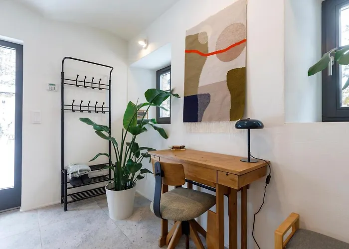 Gonna Dom W Gorach Gniewoszow (Lower Silesia)